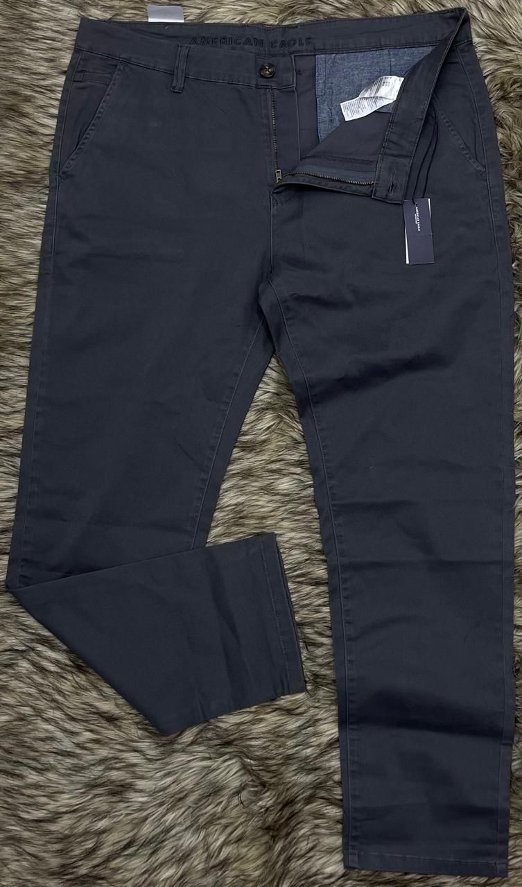 PANTALON A. E. TIPO CHINO